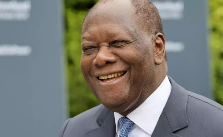 Côte d’Ivoire : le président, Alassane Ouattara, veut « continuer à servir » le pays