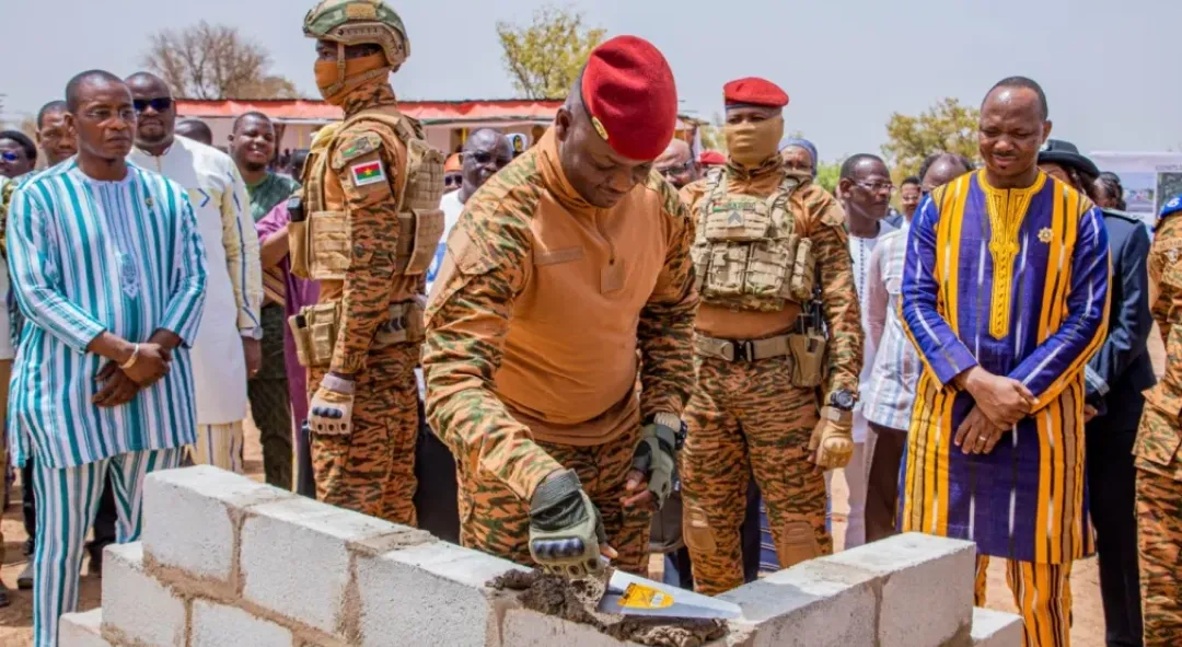 Burkina: Tenir la promesse de trouver des solutions endogènes