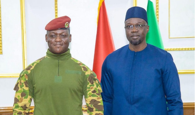 Burkina Faso : Ousmane Sonko annonce un « soutien absolu » dans la lutte contre le terrorisme
