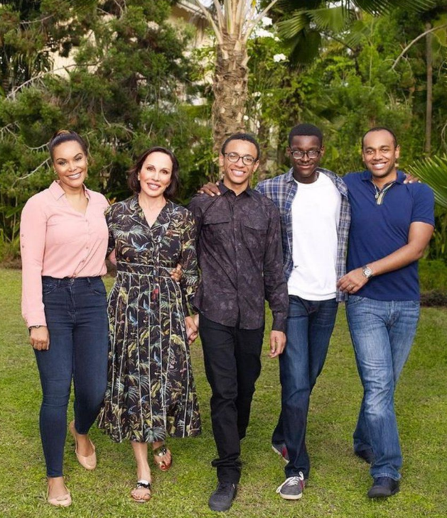 Gabon : L'ex-Première dame Sylvia Bongo et son fils Noureddin sortis de prison et assignés à résidence