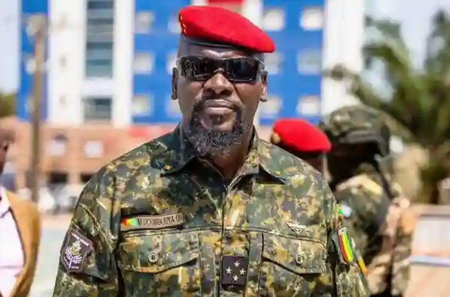La Guinée dévoile un nouveau calendrier pour la présidentielle et les législatives