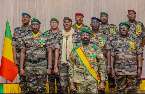 Mali : Assimi Goïta suspend les activités des partis politiques « jusqu'à nouvel ordre »