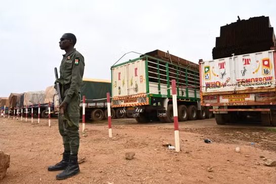 Niger : Une dizaine de soldats tués lors d’une attaque terroriste dans le sud du pays, plusieurs des assaillants ont été tués et d’autres arrêtés