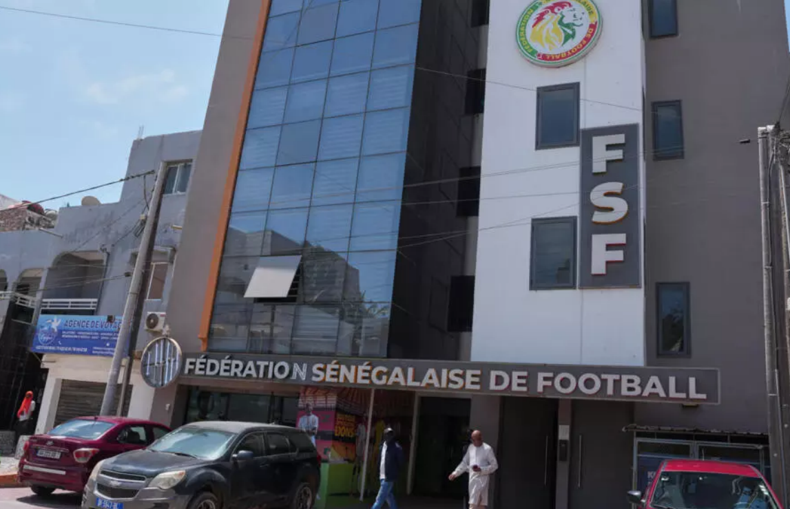 Sénégal : Coupe du monde 2026, le gouvernement ordonne à la FSF de cesser toute communication
